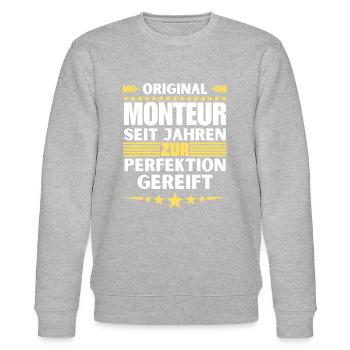 Mechanic matured to perfection - Stanley/Stella CHANGER Unisex Organic Sweatshirt - heather grey - Front - Nik (191cm) & Marisol (170cm)