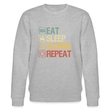 Skispringen - Stanley/Stella Unisex Bio-Sweatshirt CHANGER  - Grau meliert - Vorne - Nik (191cm) & Marisol (170cm)