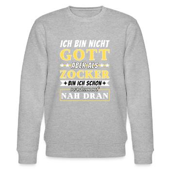 Ich bin nicht Gott aber als Zocker nah dran - Stanley/Stella Unisex Bio-Sweatshirt CHANGER  - Grau meliert - Vorne - Nik (191cm) & Marisol (170cm)