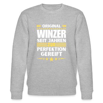Winemakers matured to perfection - Stanley/Stella CHANGER Unisex Organic Sweatshirt - heather grey - Front - Nik (191cm) & Marisol (170cm)