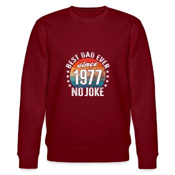 Bester Papa der Welt seit 1977 No Joke - Stanley/Stella Unisex Bio-Sweatshirt CHANGER  - Burgunderrot - Vorne - Nik (191cm) & Marisol (170cm)