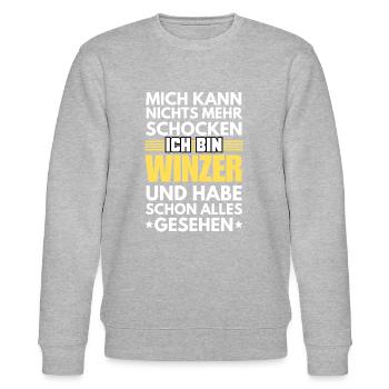Nicht schockbarer Winzer - Stanley/Stella Unisex Bio-Sweatshirt CHANGER  - Grau meliert - Vorne - Nik (191cm) & Marisol (170cm)