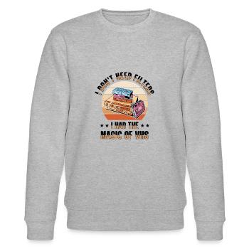 Vintage Movie Lover Retro Vhs Kassette 80er 90er - Stanley/Stella Unisex Bio-Sweatshirt CHANGER  - Grau meliert - Vorne - Nik (191cm) & Marisol (170cm)