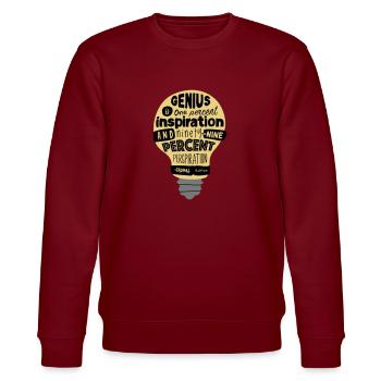 Zitat | Thomas Edison - Stanley/Stella Unisex Bio-Sweatshirt CHANGER  - Burgunderrot - Vorne - Nik (191cm) & Marisol (170cm)
