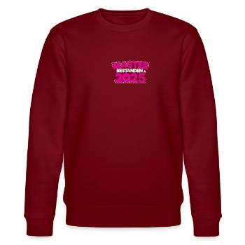 Master 2025 Masterabschluss Sponsion Graduation - Stanley/Stella Unisex Bio-Sweatshirt CHANGER  - Burgunderrot - Vorne - Nik (191cm) & Marisol (170cm)