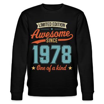 Awesome Since 1978 - Stanley/Stella CHANGER Unisex Organic Sweatshirt - black - Front - Nik (191cm) & Marisol (170cm)