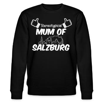 Stereotypical Mum of Salzburg Shirt für Mütter - Stanley/Stella Unisex Bio-Sweatshirt CHANGER  - Schwarz - Vorne - Nik (191cm) & Marisol (170cm)