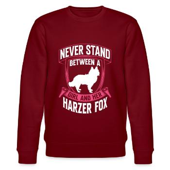 Mädchen und ihr Harzer Fuchs Altdeutscher Hütehund - Stanley/Stella Unisex Bio-Sweatshirt CHANGER  - Burgunderrot - Vorne - Nik (191cm) & Marisol (170cm)