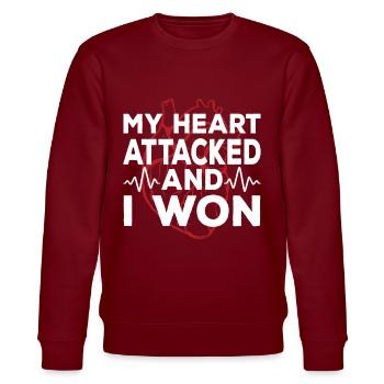 My heart attacked and I won - Stanley/Stella CHANGER Unisex Organic Sweatshirt - burgundy - Front - Nik (191cm) & Marisol (170cm)