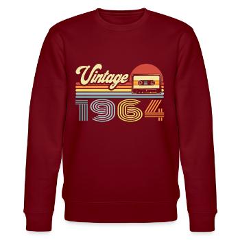 Vintage 1964 Kassette Mixtape - 57. Geburtstag - Stanley/Stella Unisex Bio-Sweatshirt CHANGER  - Burgunderrot - Vorne - Nik (191cm) & Marisol (170cm)