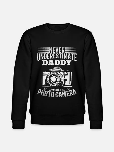 Never underestimate Dad with a - Stanley/Stella CHANGER Unisex Organic Sweatshirt - black