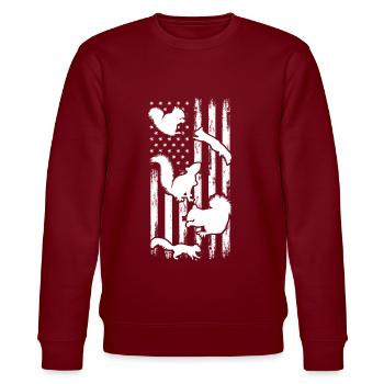 Niedliches Eichhörnchen US-Flagge Eichhörnchen - Stanley/Stella Unisex Bio-Sweatshirt CHANGER  - Burgunderrot - Vorne - Nik (191cm) & Marisol (170cm)