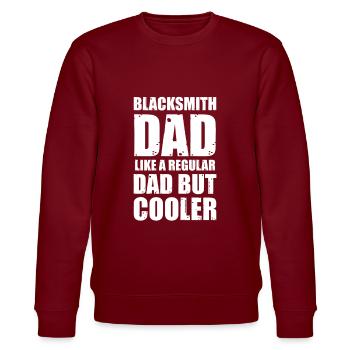 Blacksmith Funny Forge Hammer Workwear Blacksmith - Stanley/Stella CHANGER Unisex Organic Sweatshirt - burgundy - Front - Nik (191cm) & Marisol (170cm)
