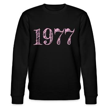 1977 Jahrgang Baujahr Geburtstag Glückwunsch - Stanley/Stella Unisex Bio-Sweatshirt CHANGER  - Schwarz - Vorne - Nik (191cm) & Marisol (170cm)