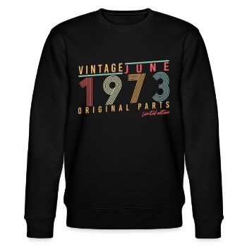 1973 Juni Retro - Stanley/Stella Unisex Bio-Sweatshirt CHANGER  - Schwarz - Vorne - Nik (191cm) & Marisol (170cm)