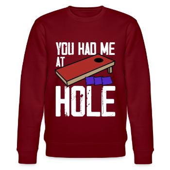 Lustiges Cornhole Corn Hole - Stanley/Stella Unisex Bio-Sweatshirt CHANGER  - Burgunderrot - Vorne - Nik (191cm) & Marisol (170cm)