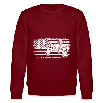 Bench Press USA Flag - - Stanley/Stella CHANGER Unisex Organic Sweatshirt - burgundy - Front - Nik (191cm) & Marisol (170cm)