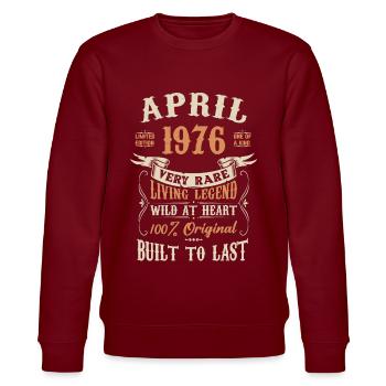April 1976 Birthday Gift - Stanley/Stella CHANGER Unisex Organic Sweatshirt - burgundy - Front - Nik (191cm) & Marisol (170cm)
