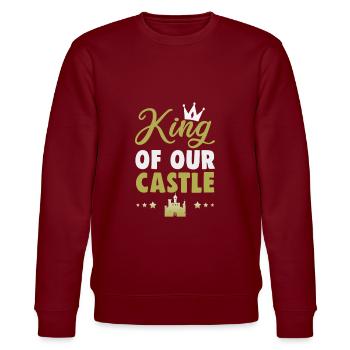 Vatertag King of our castle Papa Vater - Stanley/Stella Unisex Bio-Sweatshirt CHANGER  - Burgunderrot - Vorne - Nik (191cm) & Marisol (170cm)