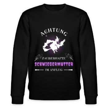 Schwiegermutter Hexe am Besen mit Katze im Anflug - Stanley/Stella Unisex Bio-Sweatshirt CHANGER  - Schwarz - Vorne - Nik (191cm) & Marisol (170cm)