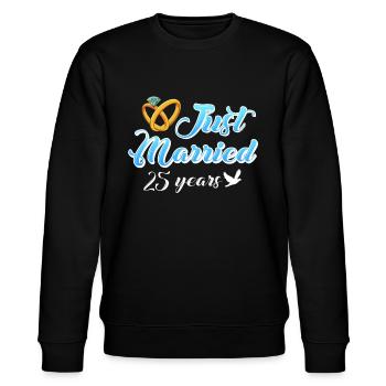 25 Jahre verheiratet 25. Hochzeitstag - Stanley/Stella Unisex Bio-Sweatshirt CHANGER  - Schwarz - Vorne - Nik (191cm) & Marisol (170cm)