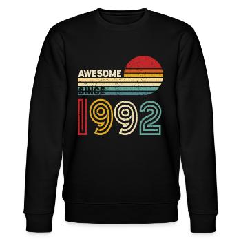 1992 Gift Birthday Vintage Saying - Stanley/Stella CHANGER Unisex Organic Sweatshirt - black - Front - Nik (191cm) & Marisol (170cm)