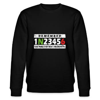1N23456 - Motorrad Motiv mit lustigem Spruch - Stanley/Stella Unisex Bio-Sweatshirt CHANGER  - Schwarz - Vorne - Nik (191cm) & Marisol (170cm)