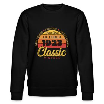 Retro 100 Years October 1923 Birthday Vintage - Stanley/Stella CHANGER Unisex Organic Sweatshirt - black - Front - Nik (191cm) & Marisol (170cm)