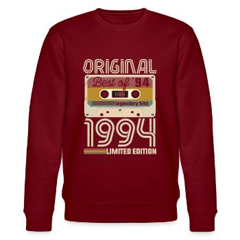 Vintage Geburtstag Original Geschenkidee 1994 - Stanley/Stella Unisex Bio-Sweatshirt CHANGER  - Burgunderrot - Vorne - Nik (191cm) & Marisol (170cm)