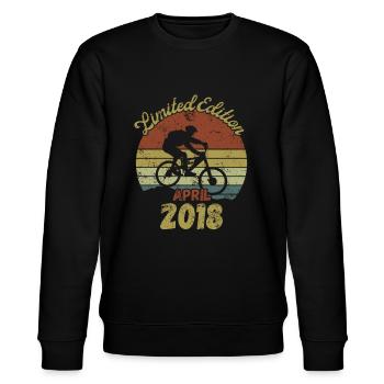 Birthday Bike Bike April 2018 - Stanley/Stella CHANGER Unisex Organic Sweatshirt - black - Front - Nik (191cm) & Marisol (170cm)