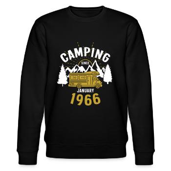 Geburtstag: Camping seit Januar 1966 Wohnmobil - Stanley/Stella Unisex Bio-Sweatshirt CHANGER  - Schwarz - Vorne - Nik (191cm) & Marisol (170cm)