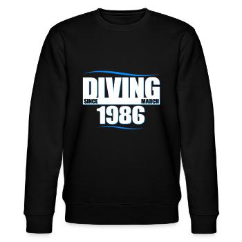 Taucher Geburtstag - Diving since March 1986 - Stanley/Stella Unisex Bio-Sweatshirt CHANGER  - Schwarz - Vorne - Nik (191cm) & Marisol (170cm)