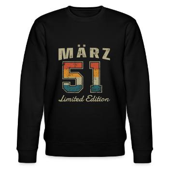 Geburtstag: März 1951 - Limited Edition Retro - Stanley/Stella Unisex Bio-Sweatshirt CHANGER  - Schwarz - Vorne - Nik (191cm) & Marisol (170cm)