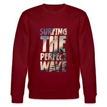 Surfing The Perfect Wave - Stanley/Stella Unisex Bio-Sweatshirt CHANGER  - Burgunderrot - Vorne - Nik (191cm) & Marisol (170cm)