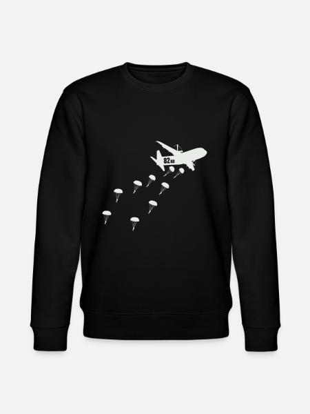 Paratrooper 82ND Airplane Jump - Stanley/Stella CHANGER Unisex Organic Sweatshirt - black