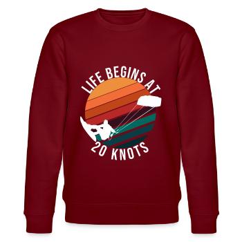 Kitesurfer Kiteboarding Kite Surfer Surfing - Stanley/Stella CHANGER Unisex Organic Sweatshirt - burgundy - Front - Nik (191cm) & Marisol (170cm)