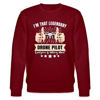 Legendärer Dronenpilot - Stanley/Stella Unisex Bio-Sweatshirt CHANGER  - Burgunderrot - Vorne - Nik (191cm) & Marisol (170cm)