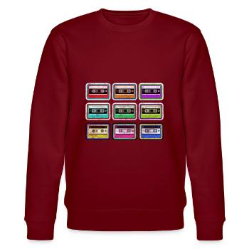 Kassette Tape - Stanley/Stella Unisex Bio-Sweatshirt CHANGER  - Burgunderrot - Vorne - Nik (191cm) & Marisol (170cm)
