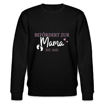 Promoted to Mama Est. 2025 - Stanley/Stella CHANGER Unisex Organic Sweatshirt - black - Front - Nik (191cm) & Marisol (170cm)