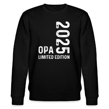 Opa 2025 Limited Edition - Stanley/Stella Unisex Bio-Sweatshirt CHANGER  - Schwarz - Vorne - Nik (191cm) & Marisol (170cm)