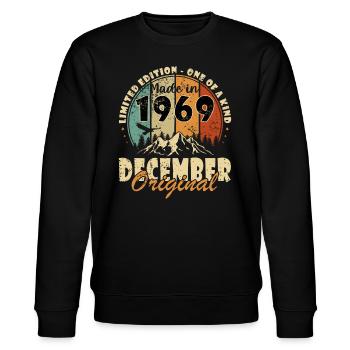 1969 Birthday December Vintage Saying - Stanley/Stella CHANGER Unisex Organic Sweatshirt - black - Front - Nik (191cm) & Marisol (170cm)