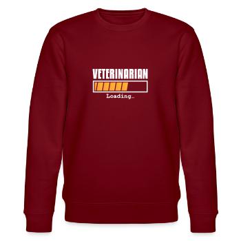 Veterinarian - Stanley/Stella CHANGER Unisex Organic Sweatshirt - burgundy - Front - Nik (191cm) & Marisol (170cm)