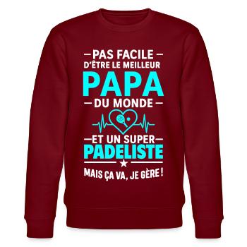 Cœur + Padel – Super Papa Joueur de Padel - Sweat bio CHANGER Stanley/Stella Unisexe - bordeaux - Devant - Nik (191cm) & Marisol (170cm)