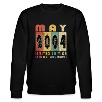 May 2004 Birthday Gift 2004 Vintage 2004 - Stanley/Stella CHANGER Unisex Organic Sweatshirt - black - Front - Nik (191cm) & Marisol (170cm)