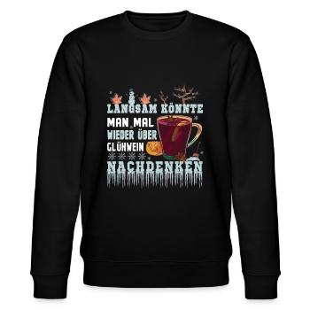 Glühwein Man könnte über Glühwein nachdenken - Stanley/Stella Unisex Bio-Sweatshirt CHANGER  - Schwarz - Vorne - Nik (191cm) & Marisol (170cm)