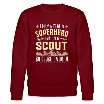 I May Not Be A Superhero But I'm A Scout... - Stanley/Stella Unisex Bio-Sweatshirt CHANGER  - Burgunderrot - Vorne - Nik (191cm) & Marisol (170cm)