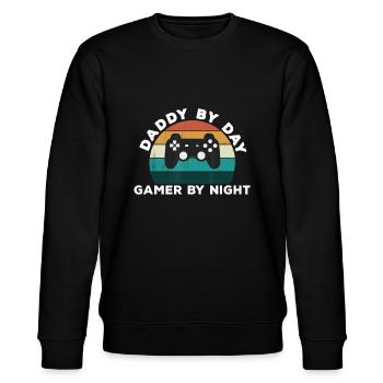 Daddy by Day Gamer By Night - Game Lover New Fathe - Stanley/Stella CHANGER Unisex Organic Sweatshirt - black - Front - Nik (191cm) & Marisol (170cm)