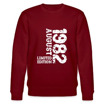 1982 August Limited Edition 41. Geburtstag Outfit - Stanley/Stella Unisex Bio-Sweatshirt CHANGER  - Burgunderrot - Vorne - Nik (191cm) & Marisol (170cm)