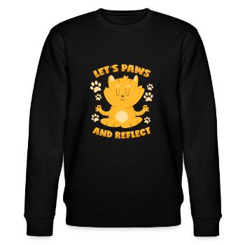 Katze: Pausieren und Reflektieren - Meditation - Stanley/Stella Unisex Bio-Sweatshirt CHANGER  - Schwarz - Vorne - Nik (191cm) & Marisol (170cm)