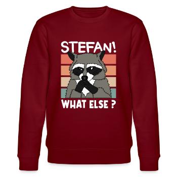 RACCOON RACOON STEFAN Christmas Gift - Stanley/Stella CHANGER Unisex Organic Sweatshirt - burgundy - Front - Nik (191cm) & Marisol (170cm)
